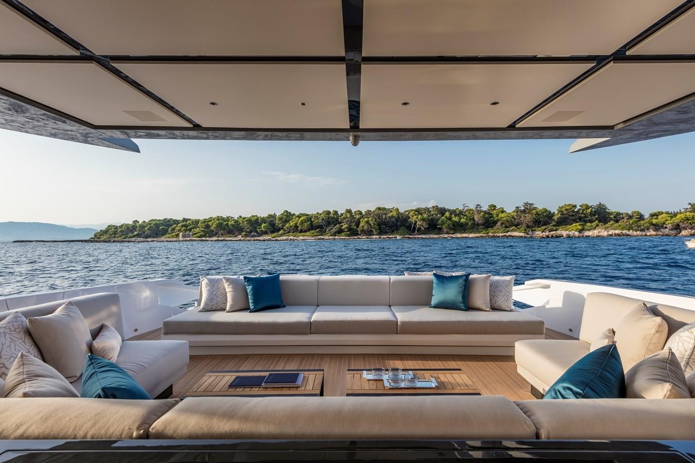 a couch on a boat aboard ARCADIA SHERPA 80 Yacht for Sale
