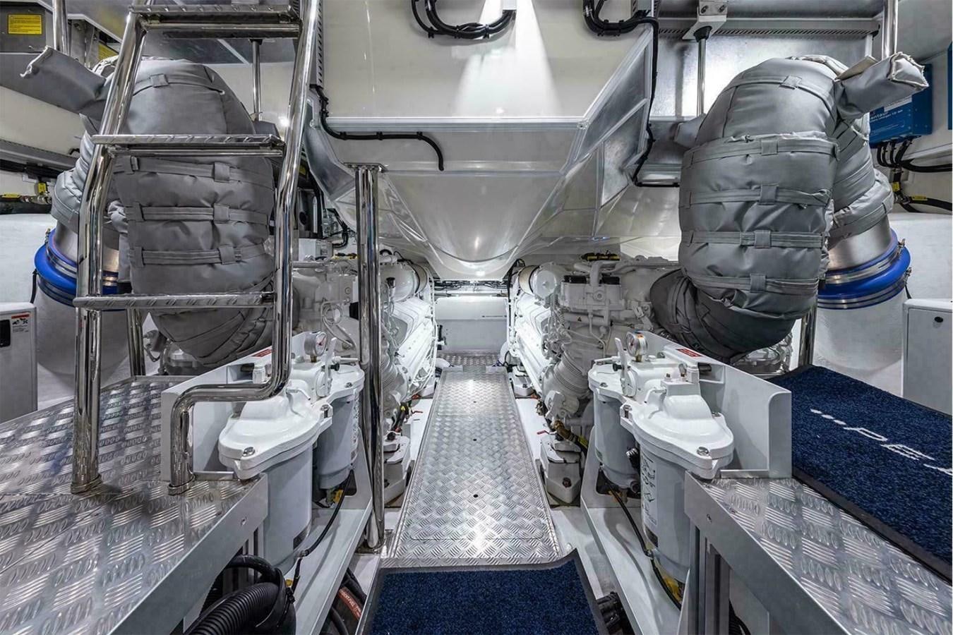 a machine in a room aboard PEARL 72 INDULGENCE Yacht for Sale