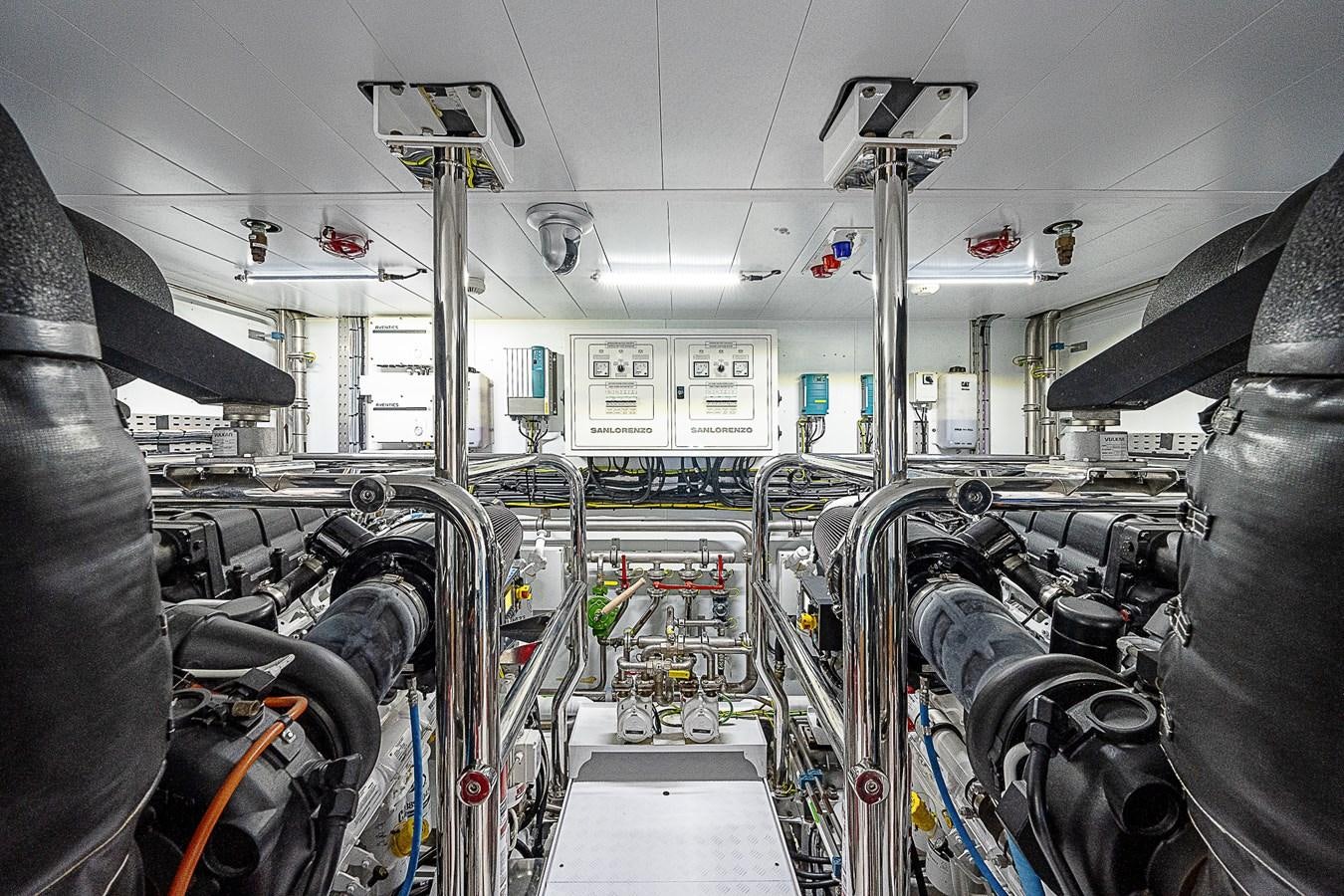 inside of a vehicle aboard F 118 Yacht for Sale