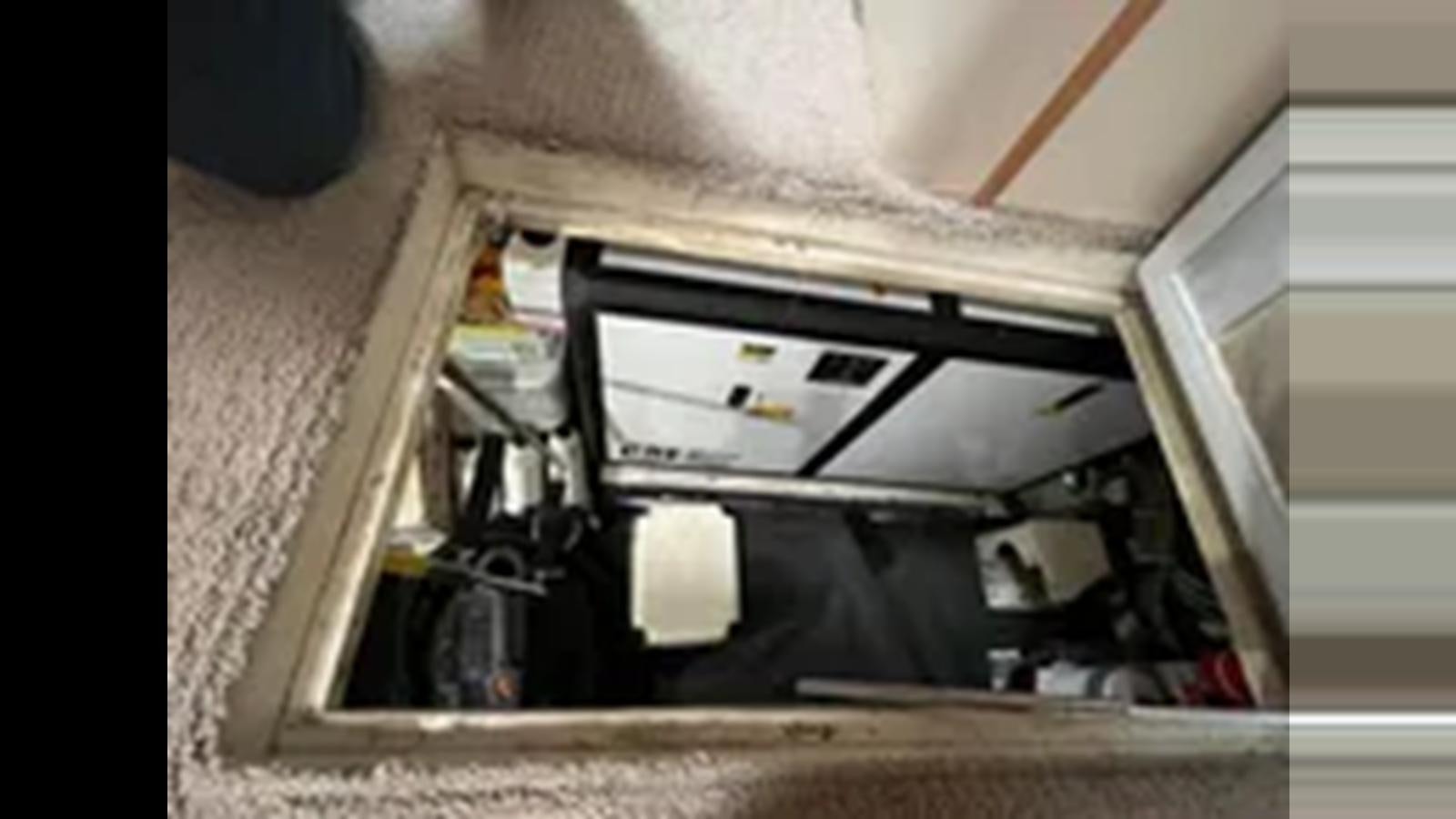a close-up of a computer aboard 1999 HATTERAS 74 SPORT DECK MOTOR YACHT Yacht for Sale