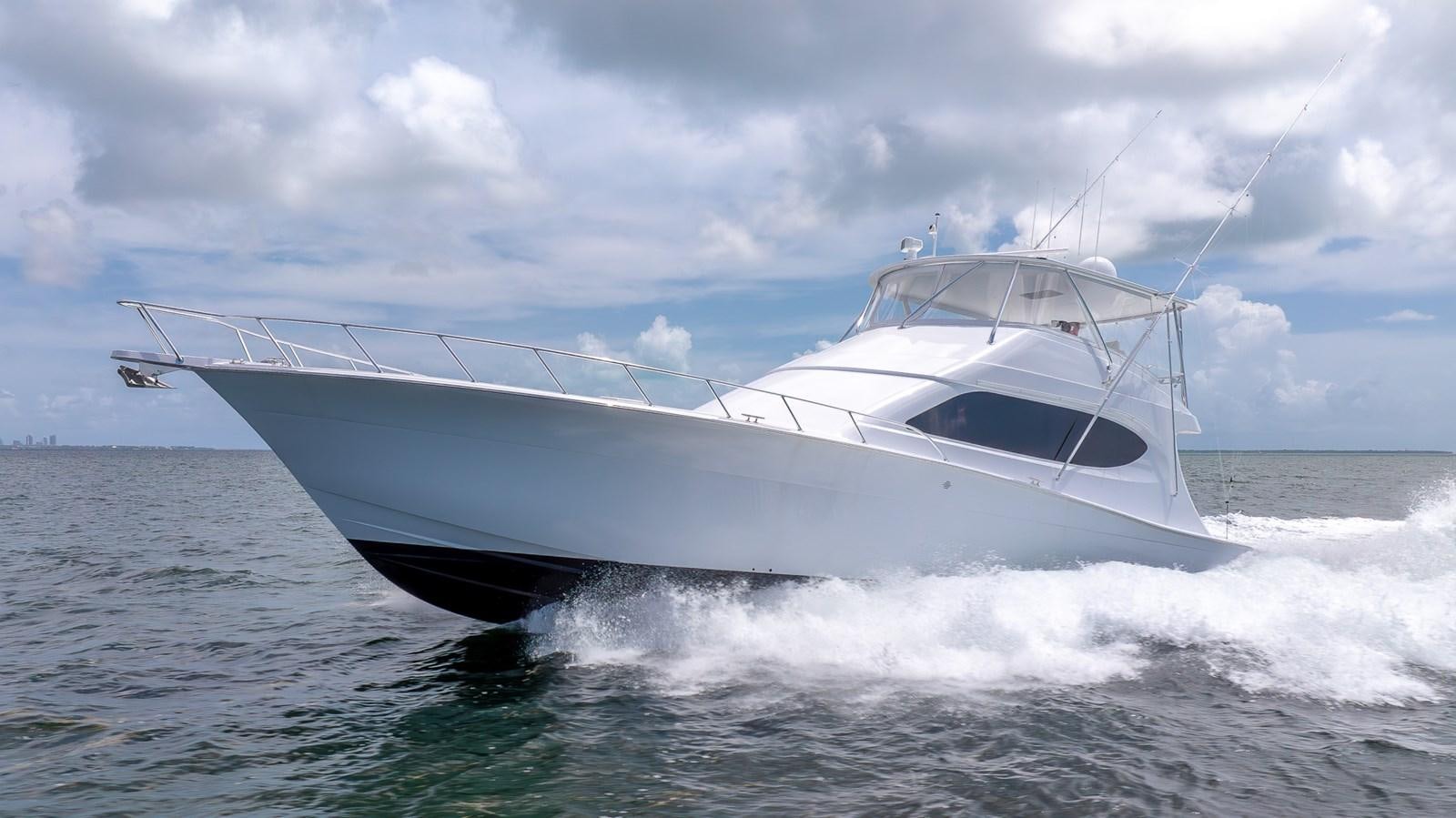 a white boat on the water aboard GT 70 Yacht for Sale