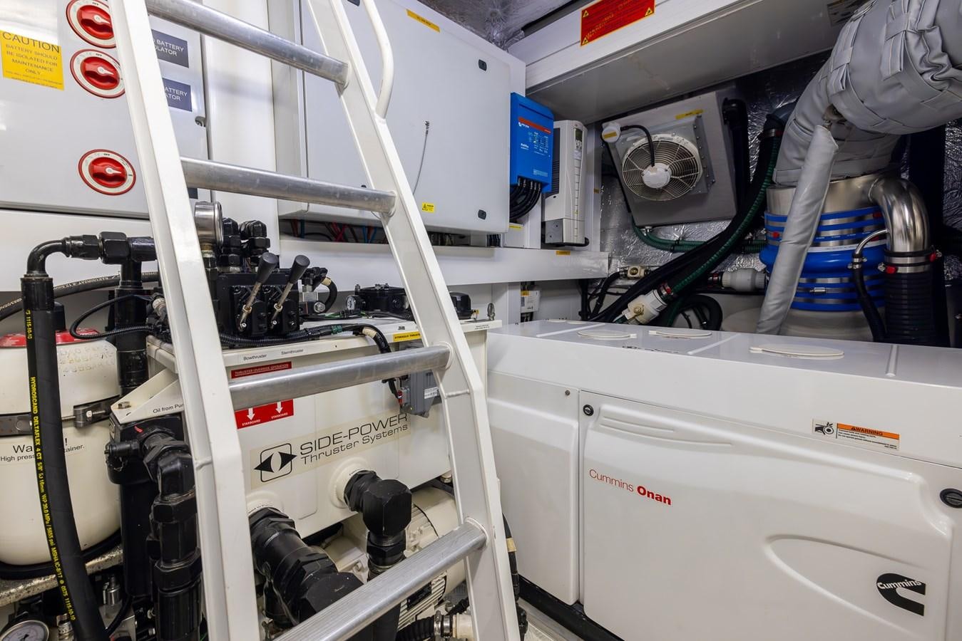 close-up of a machine aboard 2018 SUNSEEKER 75 YACHT Yacht for Sale