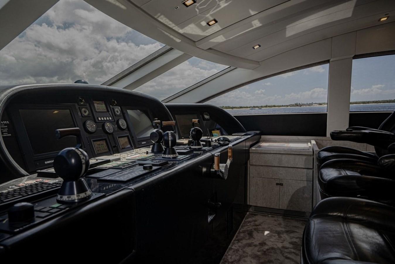inside of a plane aboard LEOPARD 31 OPEN Yacht for Sale