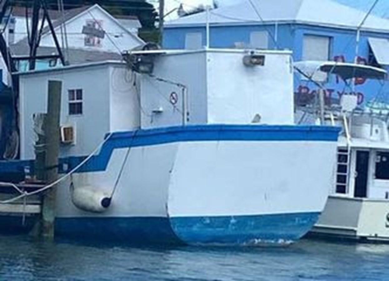 a few boats in the water aboard 1980 ST. AUGUSTINE 78 TRAWLER Yacht for Sale