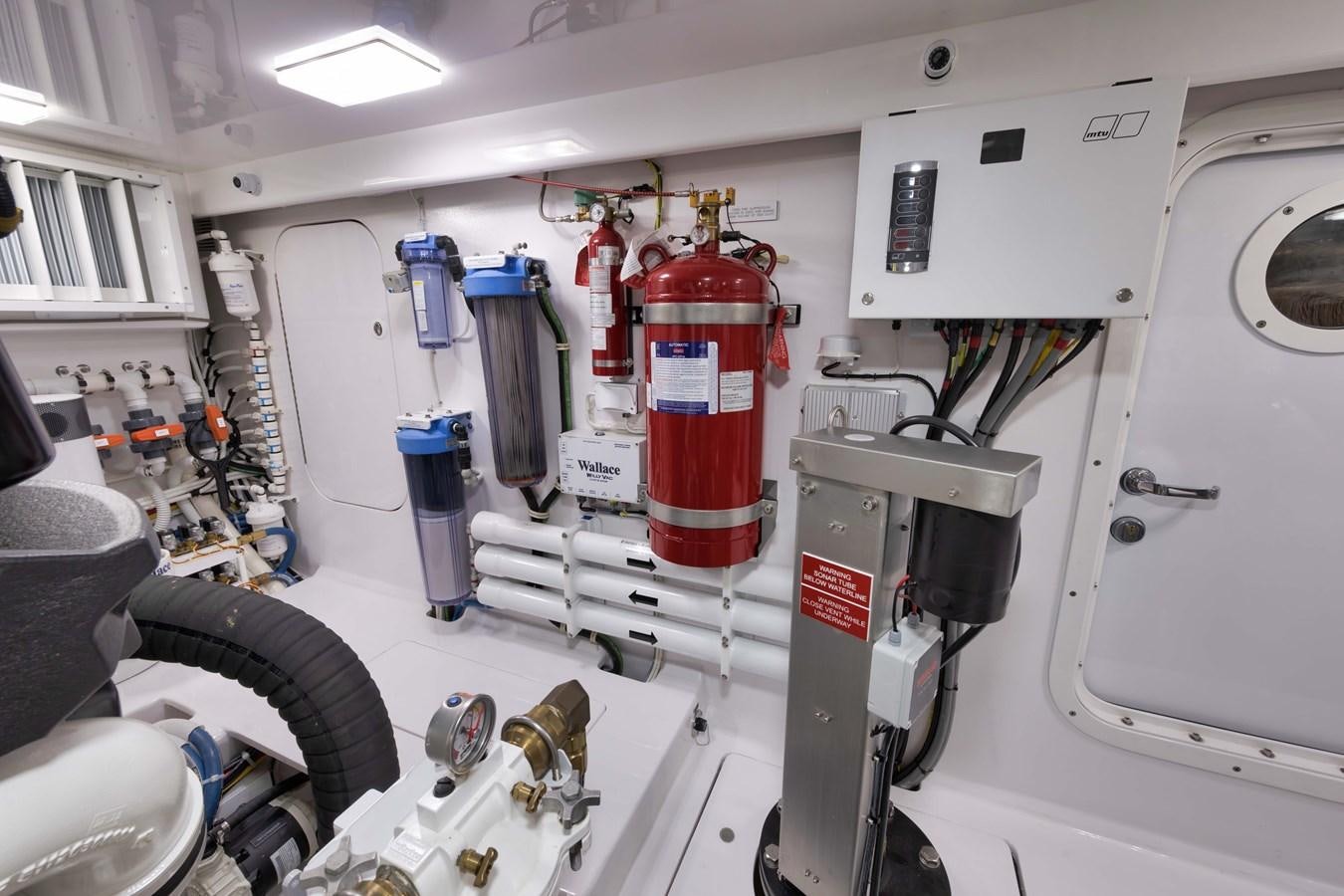 a machine with a red and blue light aboard MISS CARRIE Yacht for Sale