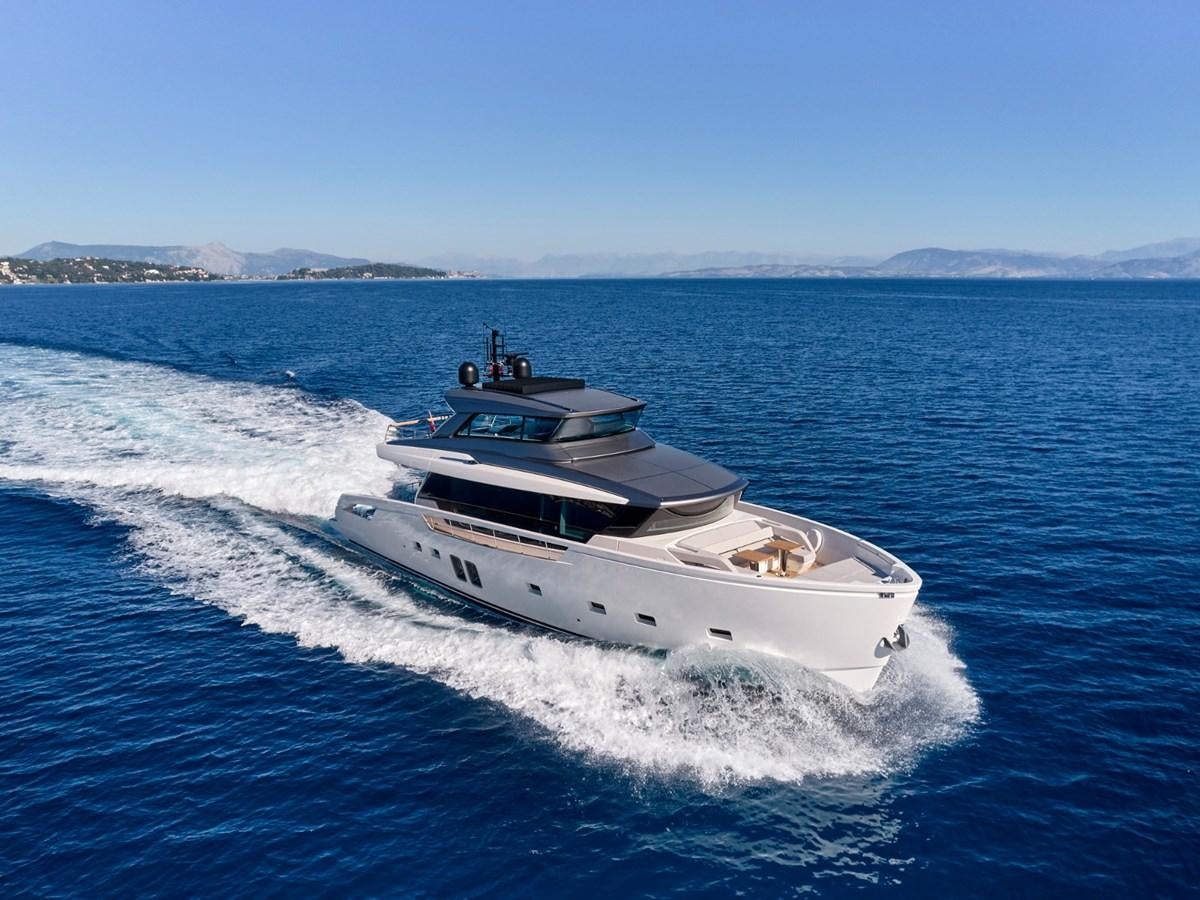 a boat on the water aboard 2022 SANLORENZO SX76 #72 Yacht for Sale