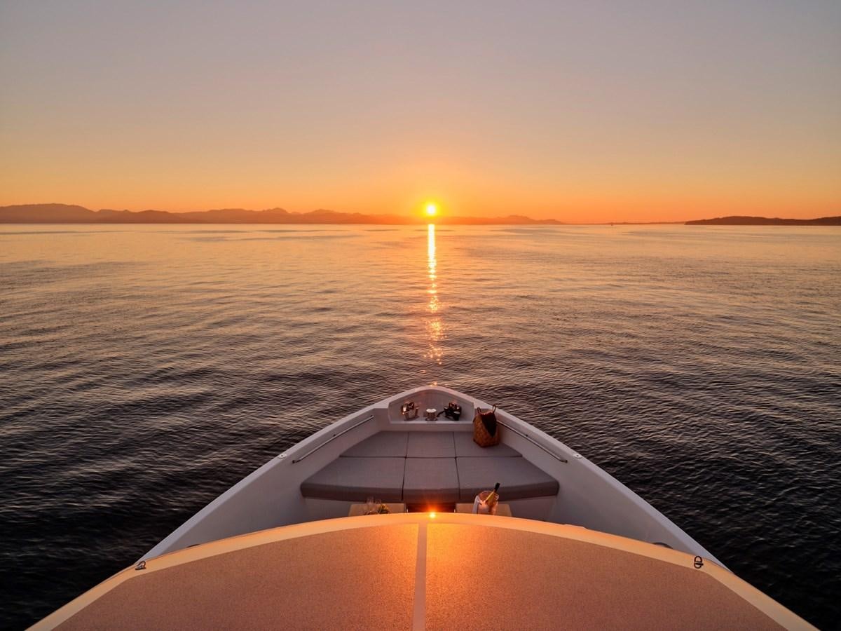 a boat on the water aboard 2022 SANLORENZO SX76 #72 Yacht for Sale