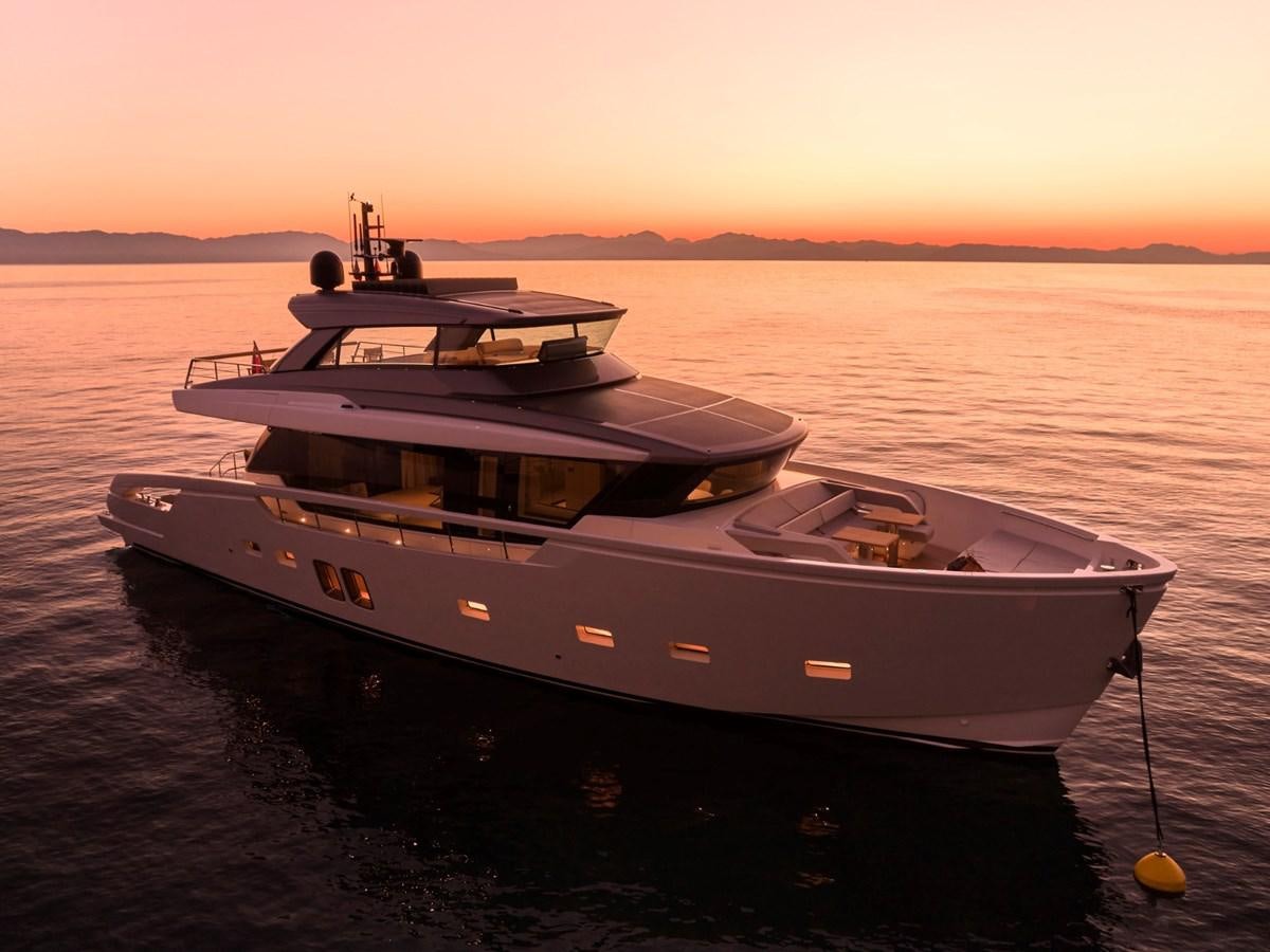 a boat on the water aboard 2022 SANLORENZO SX76 #72 Yacht for Sale