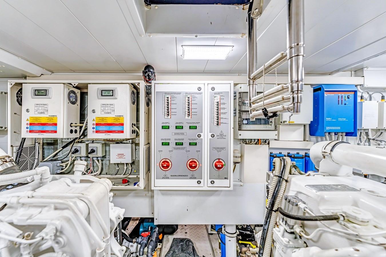 close-up of a room aboard 2018 SANLORENZO SL78 Yacht for Sale