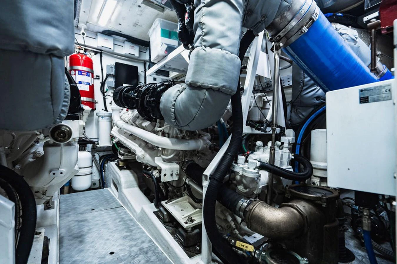 a machine with a machine aboard EMPIRE SUN Yacht for Sale