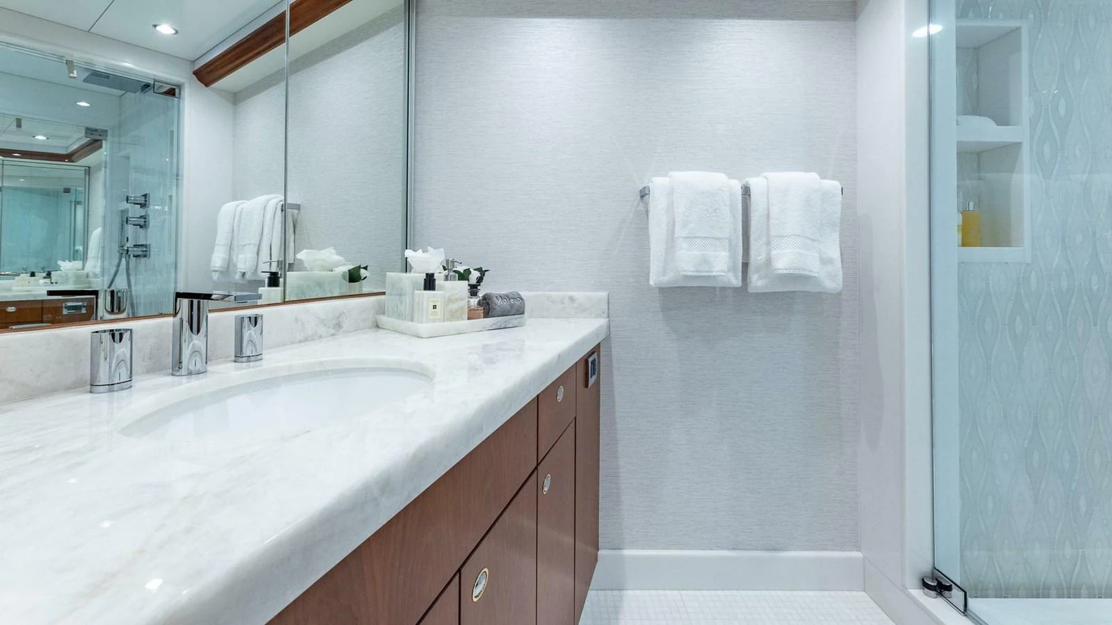 a bathroom with a large countertop aboard NO SHORTCUTS Yacht for Sale