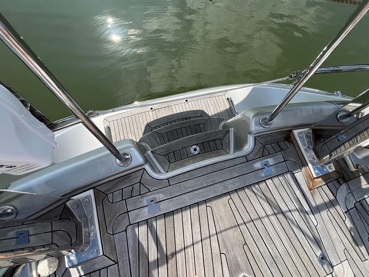 diagram, engineering drawing aboard WEATHERLY Yacht for Sale