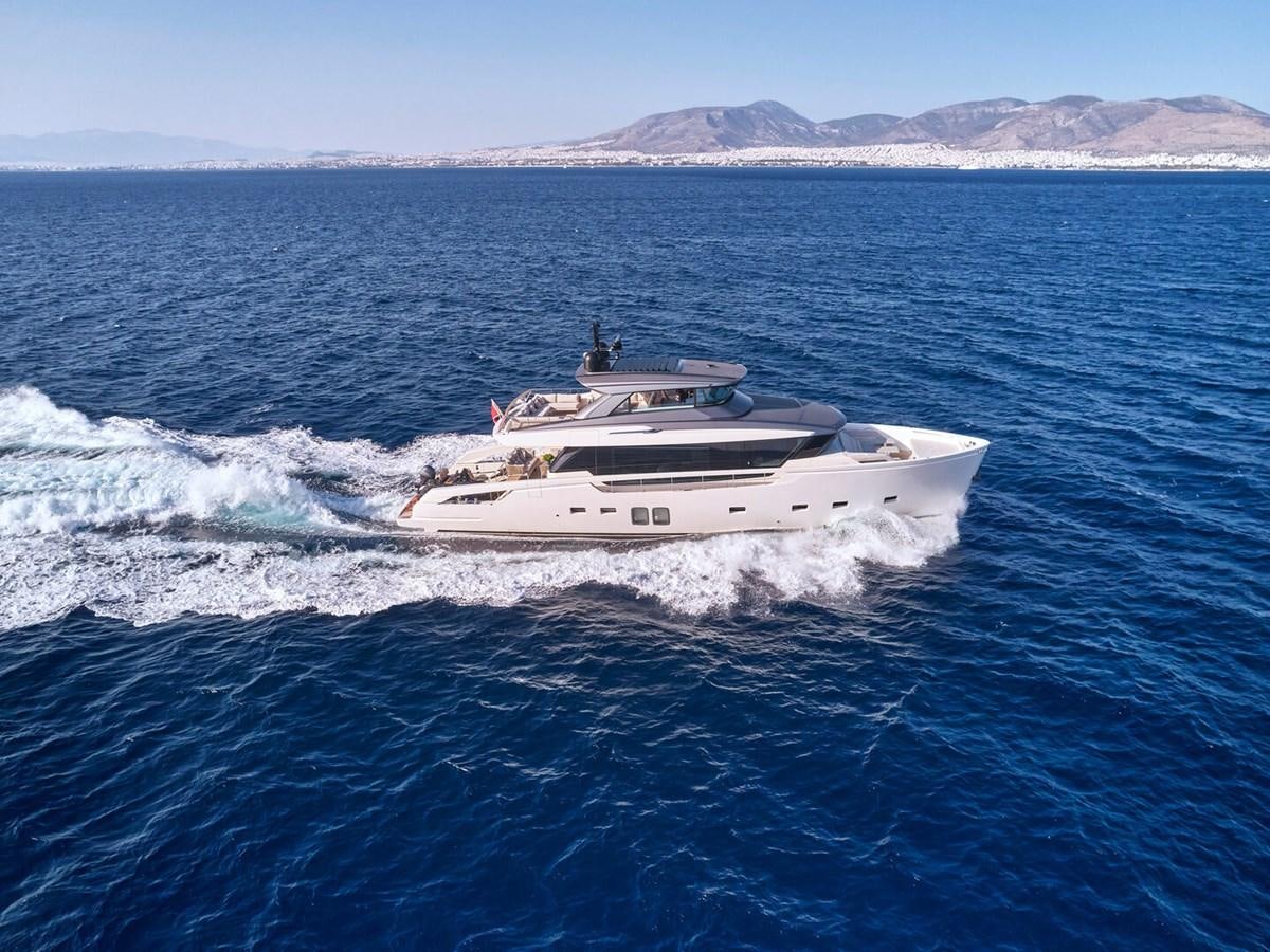 a boat on the water aboard 2022 SANLORENZO SX76 #72 Yacht for Sale
