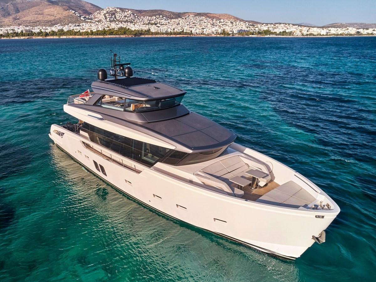 a boat in the water aboard 2022 SANLORENZO SX76 #72 Yacht for Sale