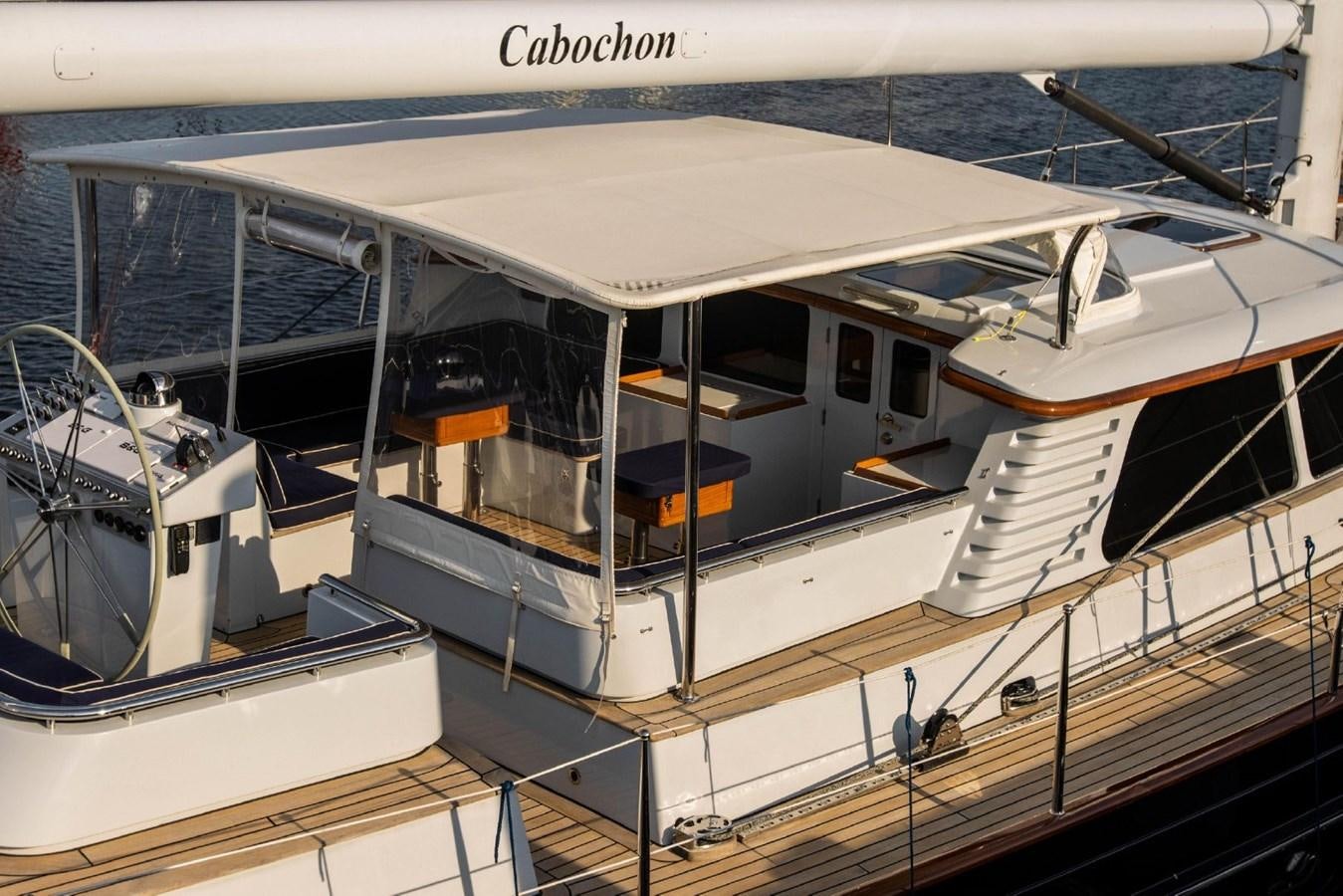diagram aboard CABOCHON Yacht for Sale