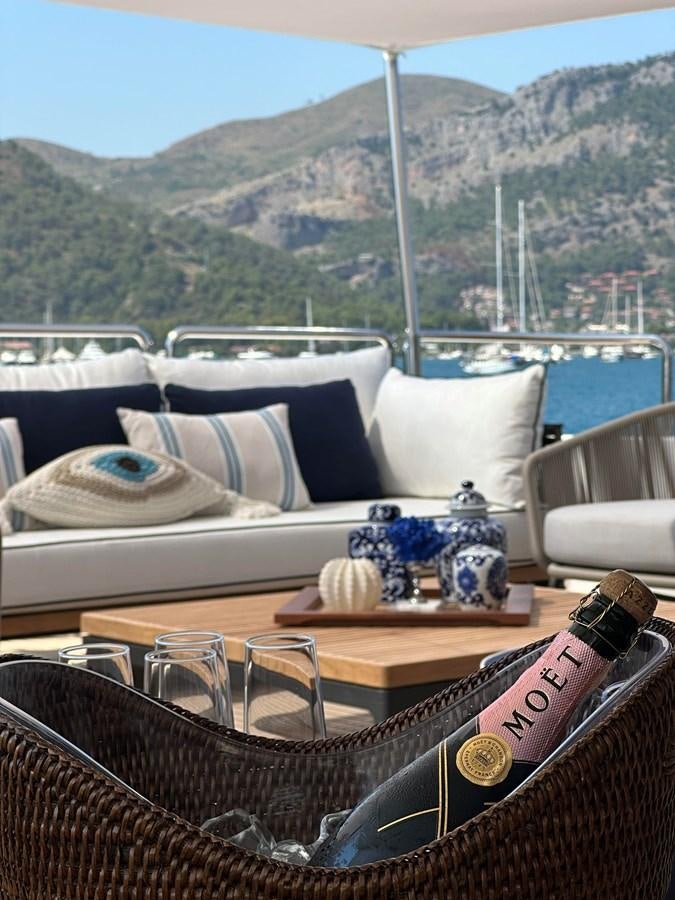 a table with a basket and a basket on it aboard FRIENDSHIP Yacht for Sale