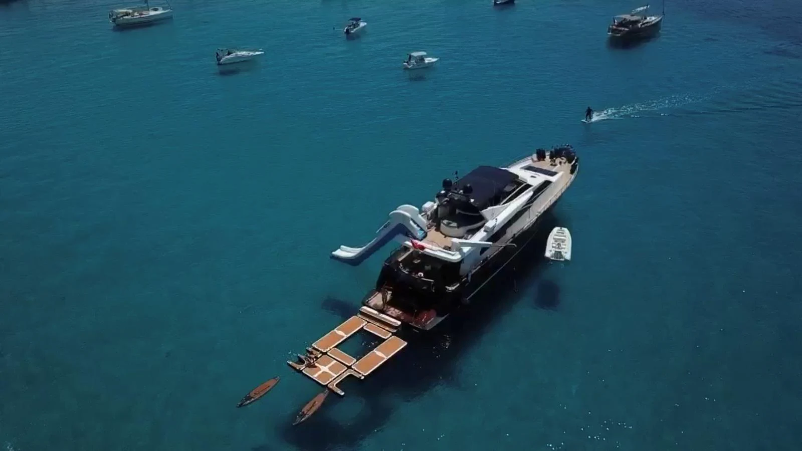 boats in the water aboard LADY AMANDA Yacht for Sale