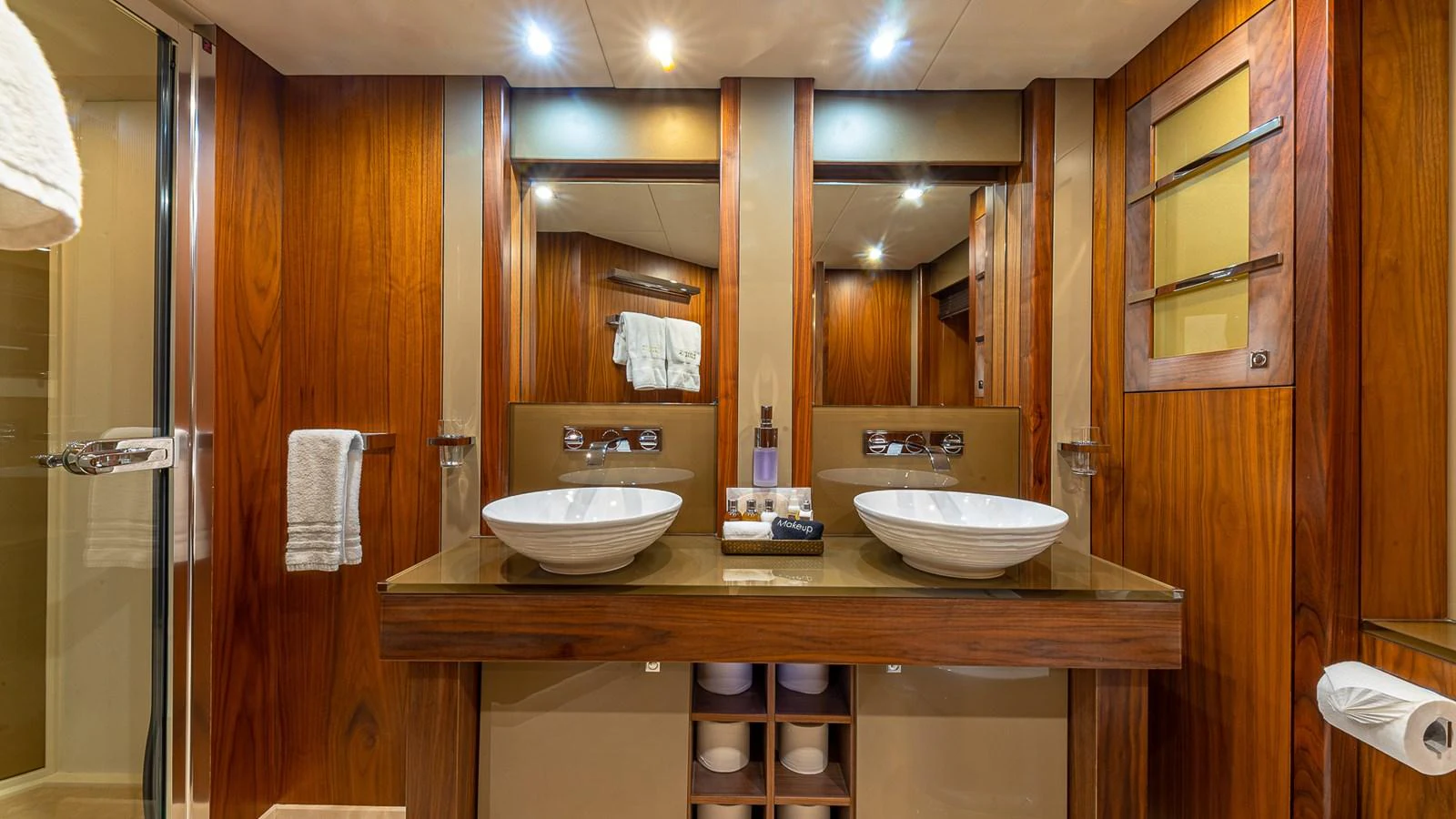 a bathroom with two sinks aboard EMRYS Yacht for Sale