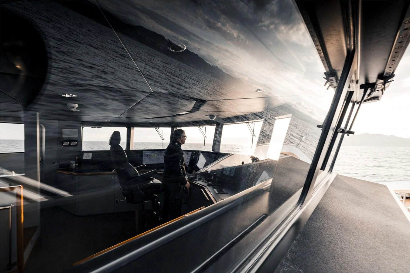 The helm of the yacht offers a commanding view with state-of-the-art navigation equipment. aboard RONIN Yacht for Sale