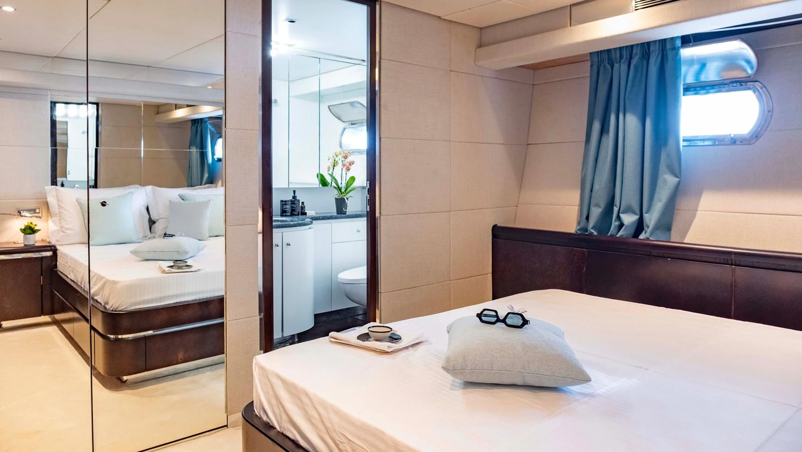 a hotel room with a bed aboard BELLINI Yacht for Sale