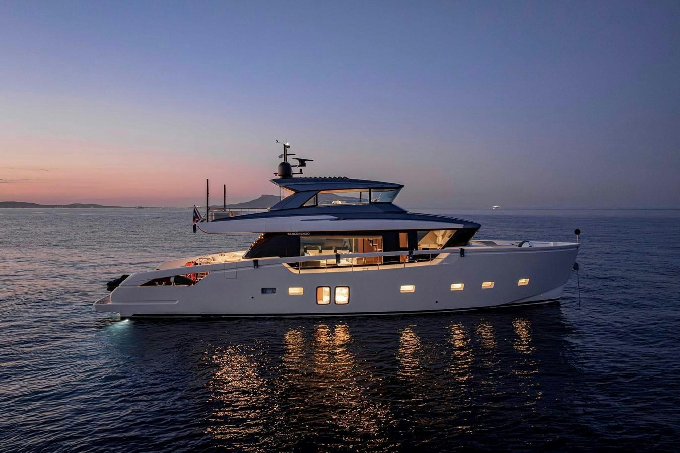 FIREFLY Yacht for Sale | 77' (23.75m) 2025 SANLORENZO YACHTS | N&J
