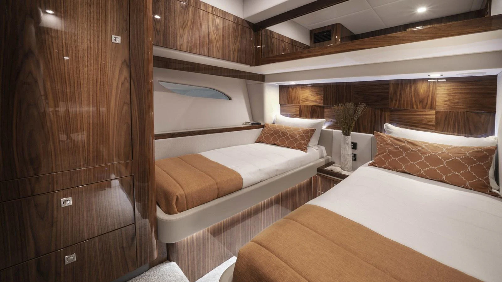 a room with two beds aboard 6800 SPORT YACHT Yacht for Sale