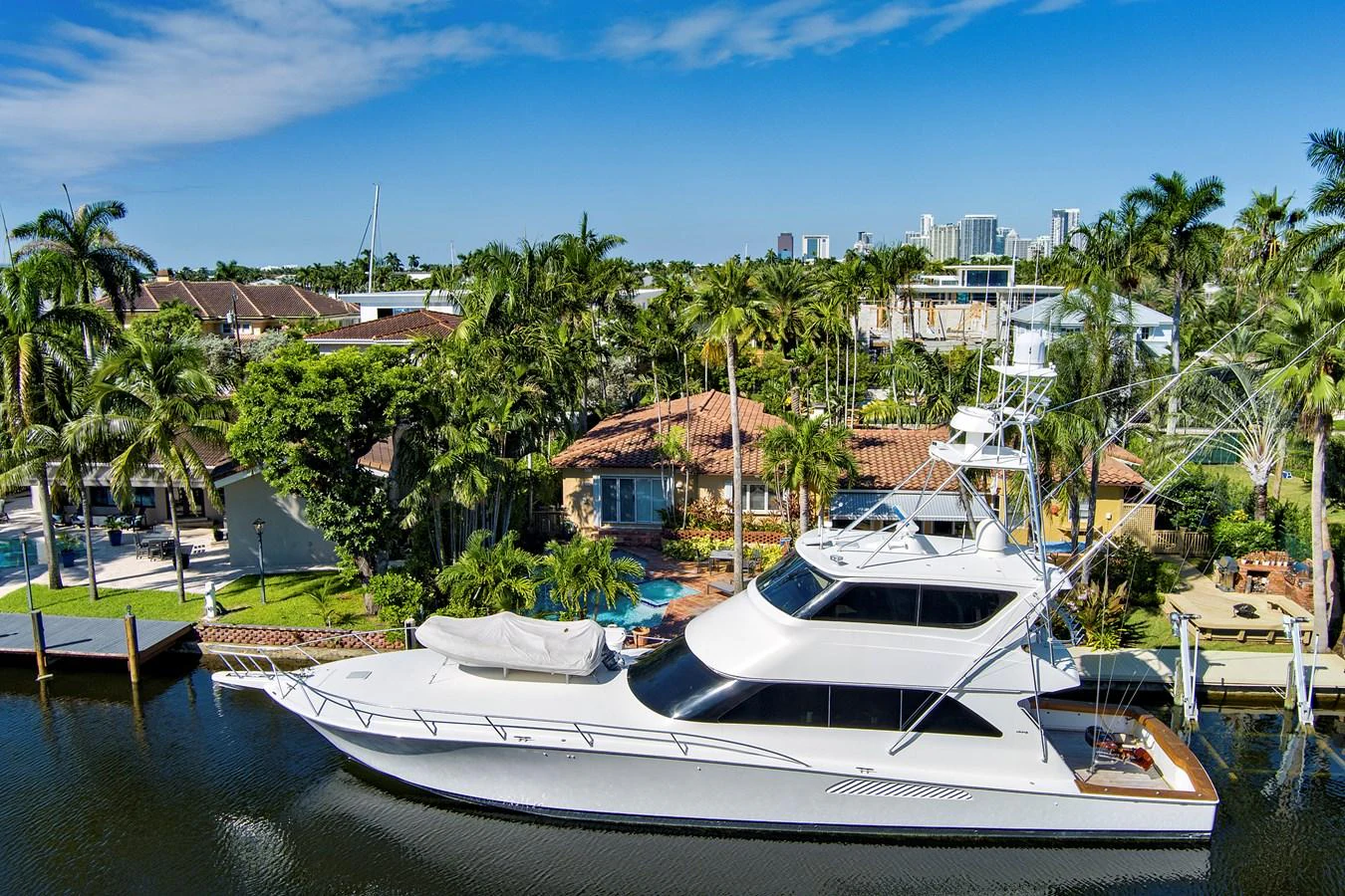 a group of boats are parked in a harbor aboard VKY74038A808 Yacht for Sale