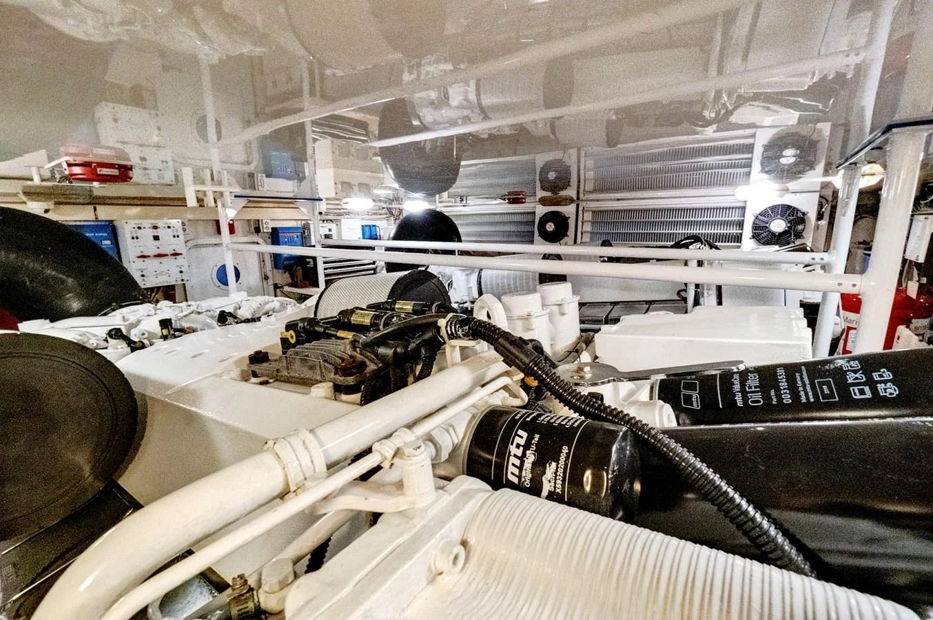 a close-up of a machine aboard VKY74038A808 Yacht for Sale