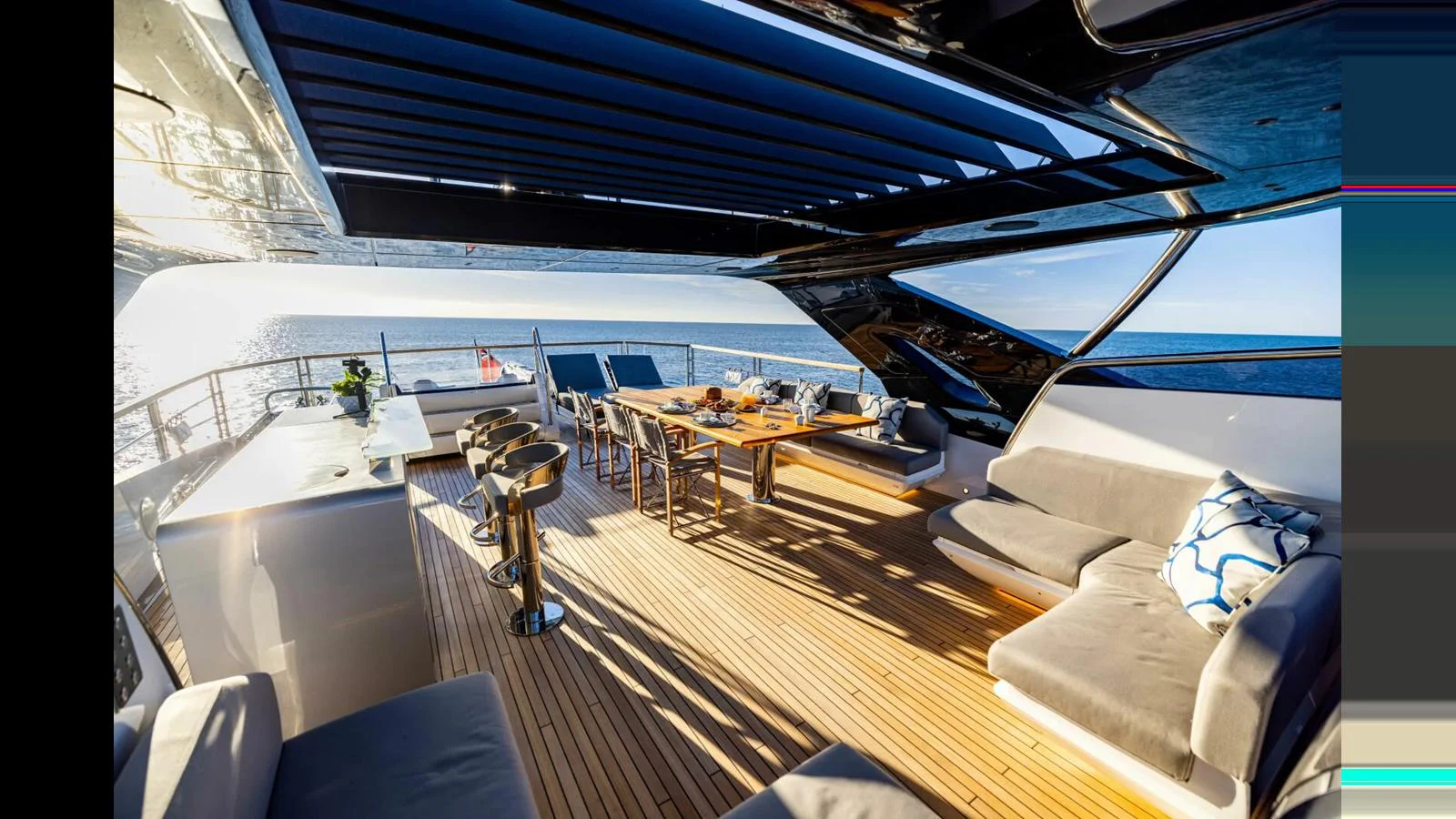 inside of a boat aboard 100 YACHT Yacht for Sale