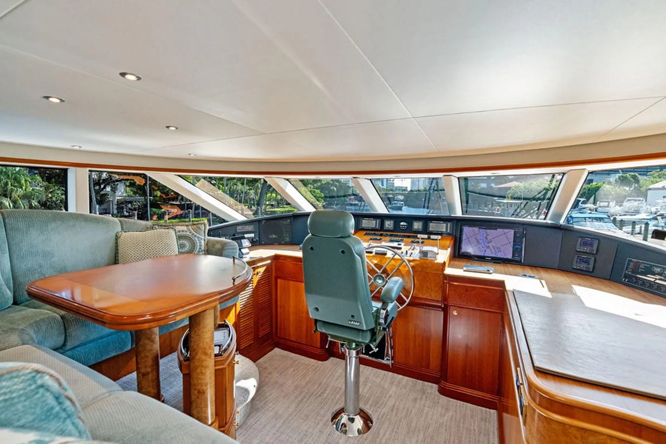 a bus with a table and chairs aboard PICOSA LADY Yacht for Sale