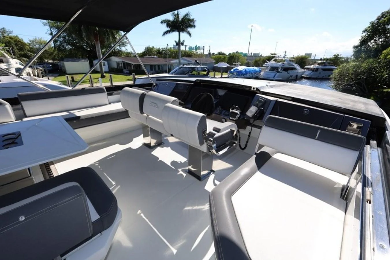 a row of cars parked in a parking lot aboard GLN65001J819 Yacht for Sale