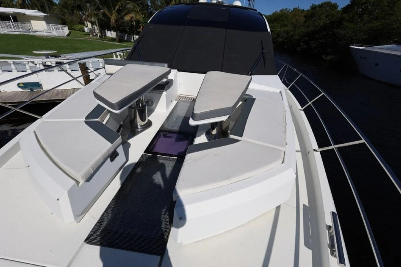 a black and white car aboard GLN65001J819 Yacht for Sale