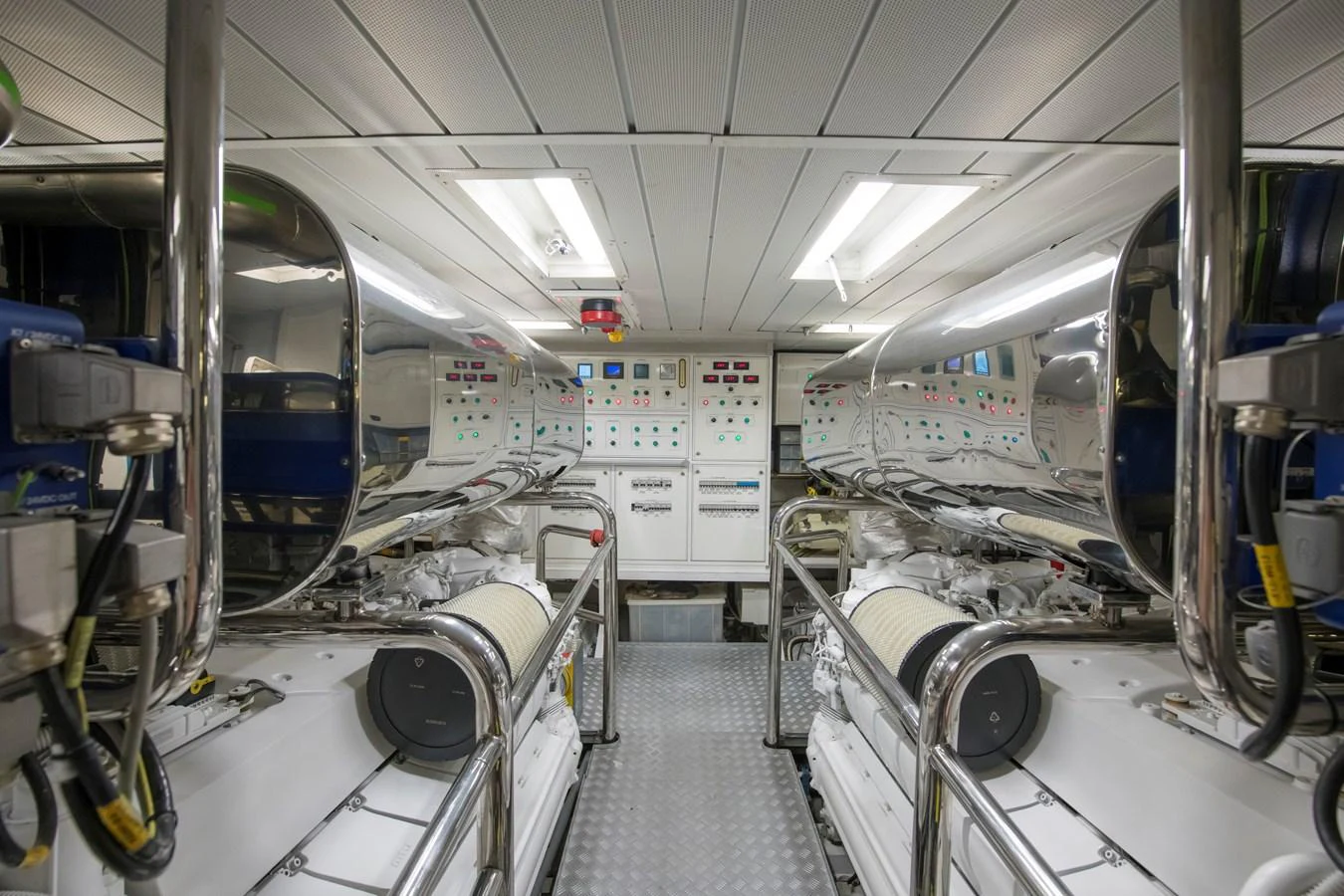 a room with machinery aboard LA RUBIA Yacht for Sale