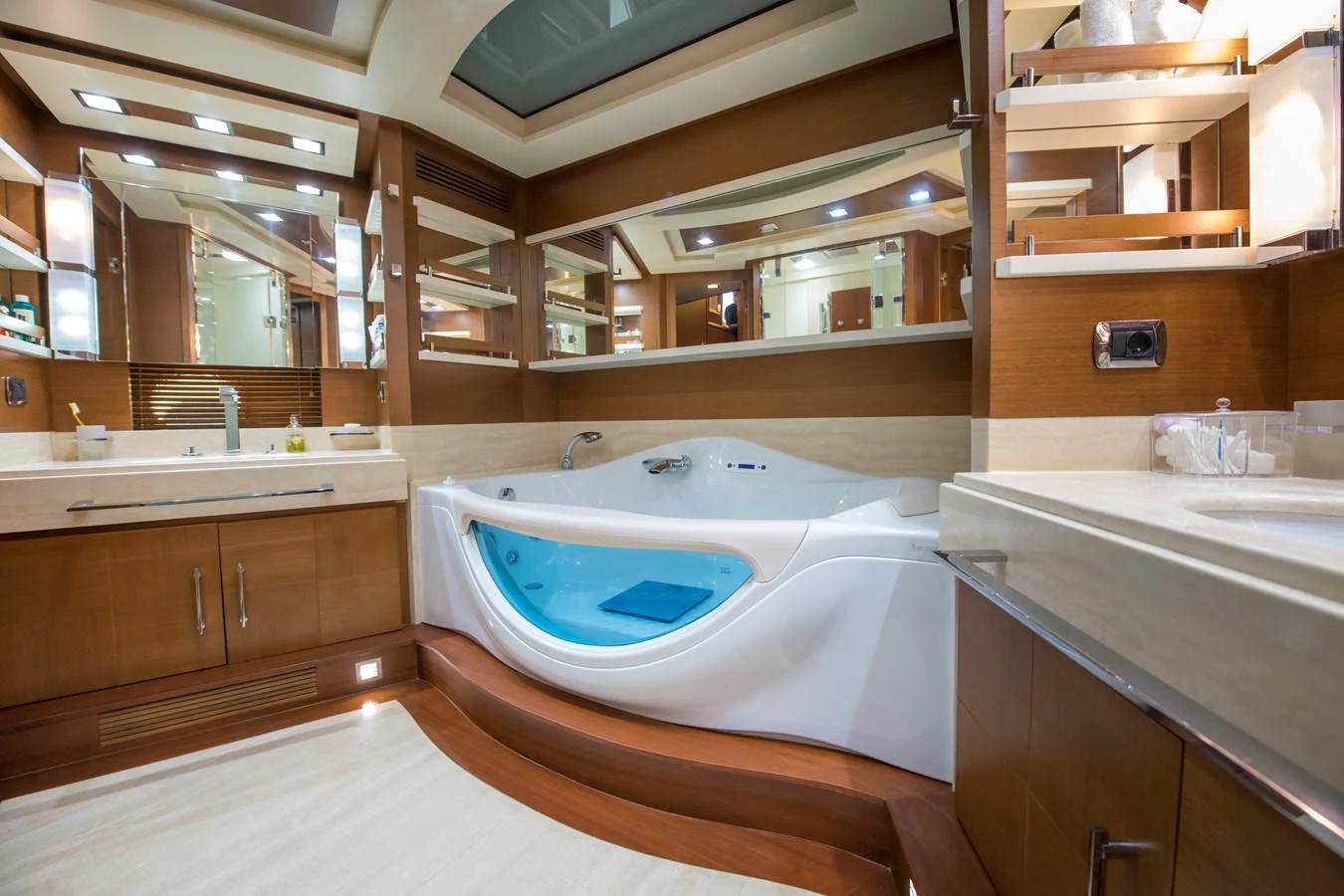a bathroom with a large jacuzzi tub aboard LA RUBIA Yacht for Sale