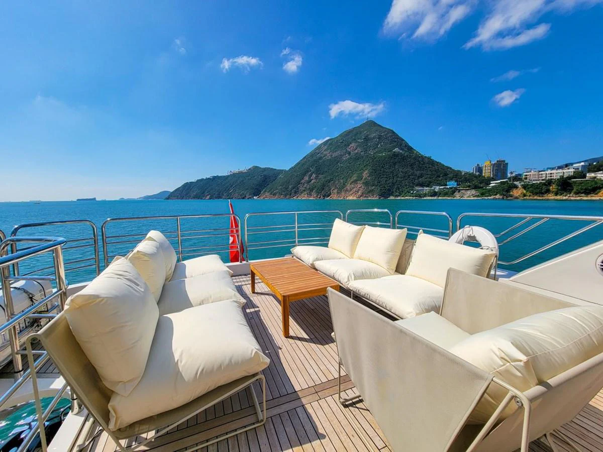 a lounge area on a boat aboard 2008 SUNSEEKER 90  @ ACAPULCO Yacht for Sale