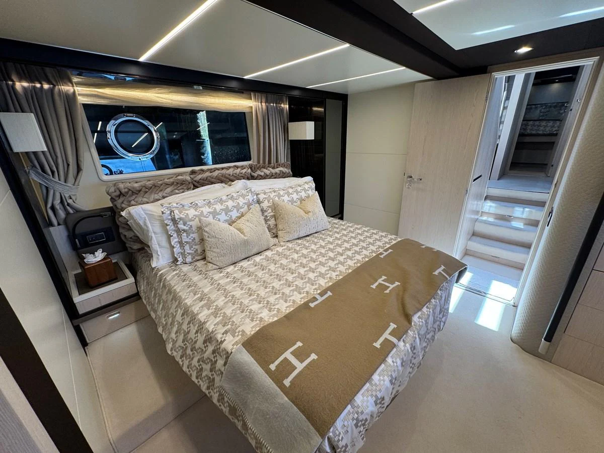 a bed in a room aboard XAX66046F718 Yacht for Sale
