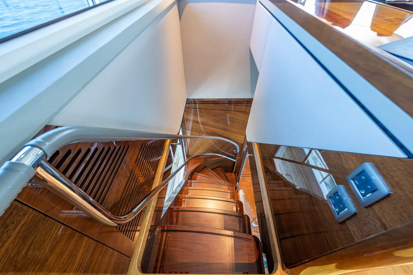 a group of cables on a table aboard SPLASH Yacht for Sale