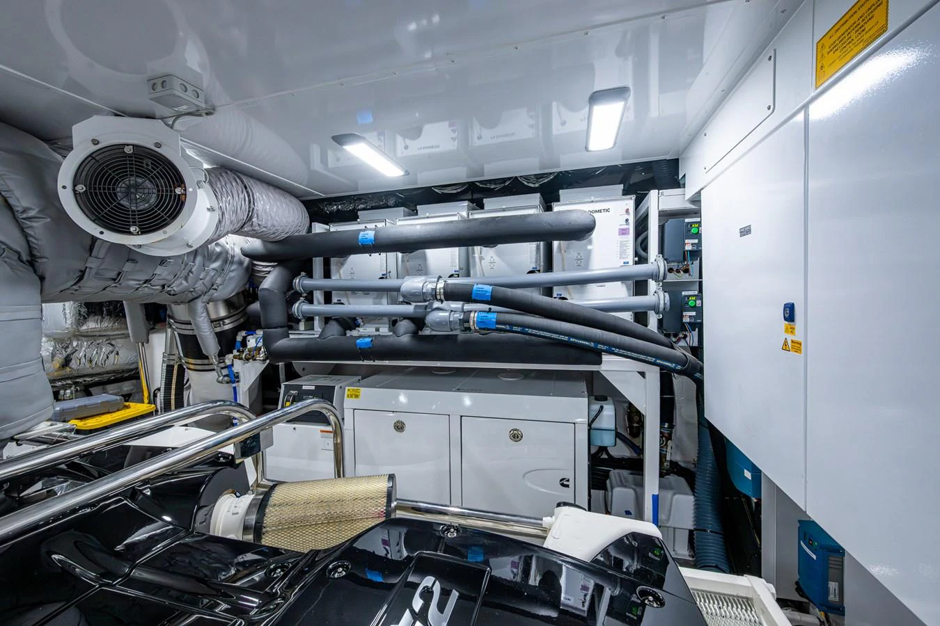 a machine with a large piece of equipment in it aboard SPLASH Yacht for Sale