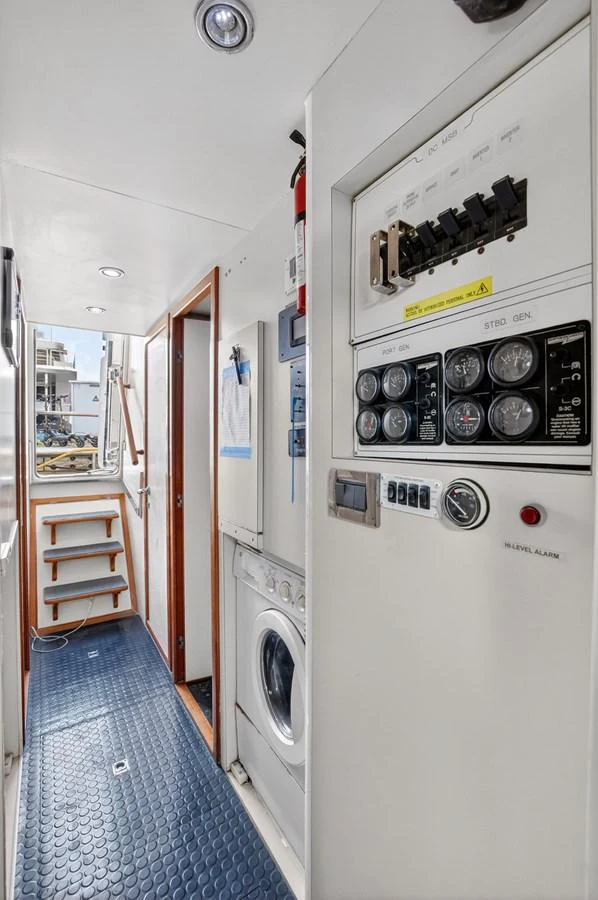 a room with a laundry machine aboard ARLENE Yacht for Sale
