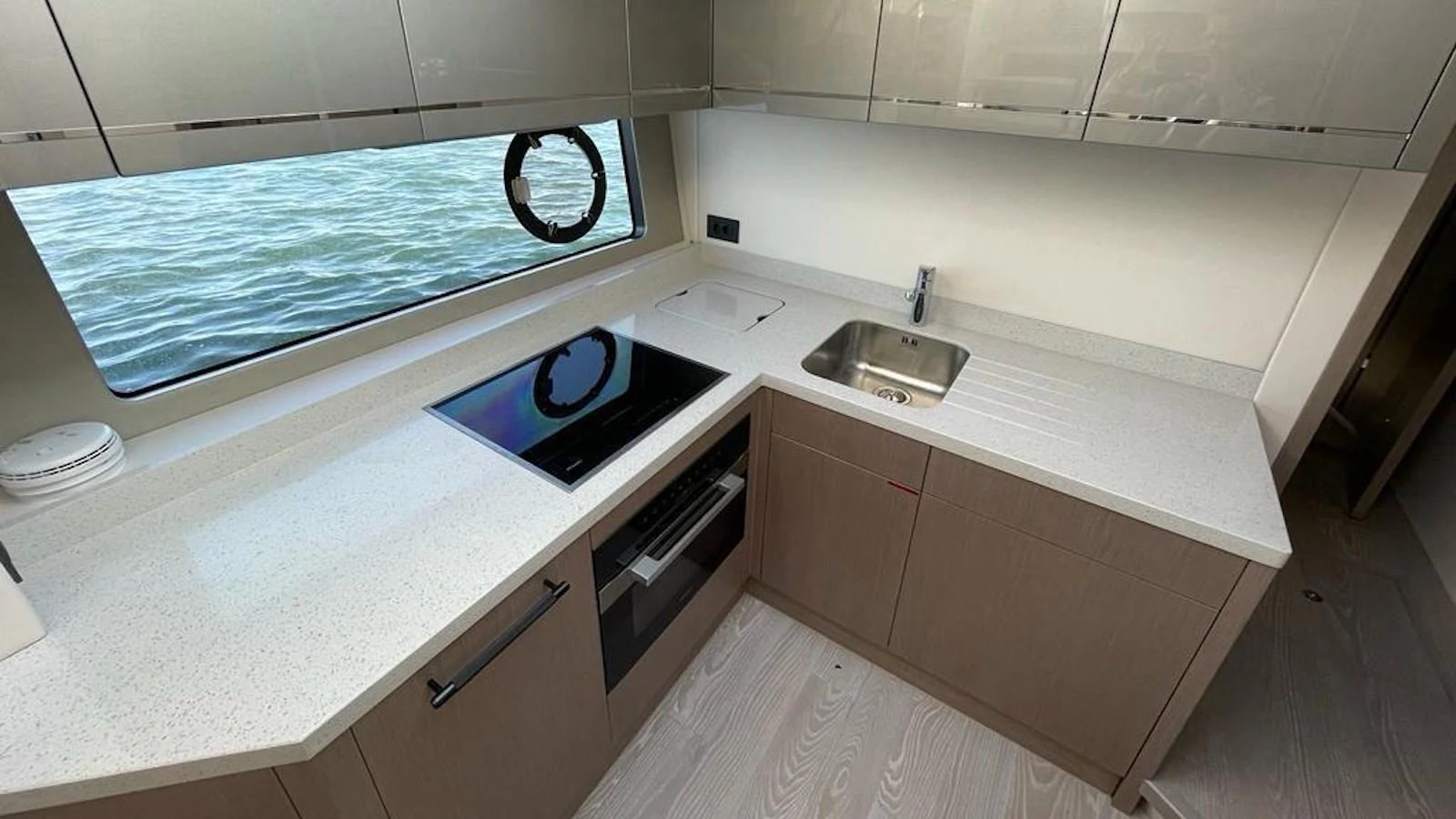 a kitchen with a large jacuzzi tub aboard GIOIA Yacht for Sale