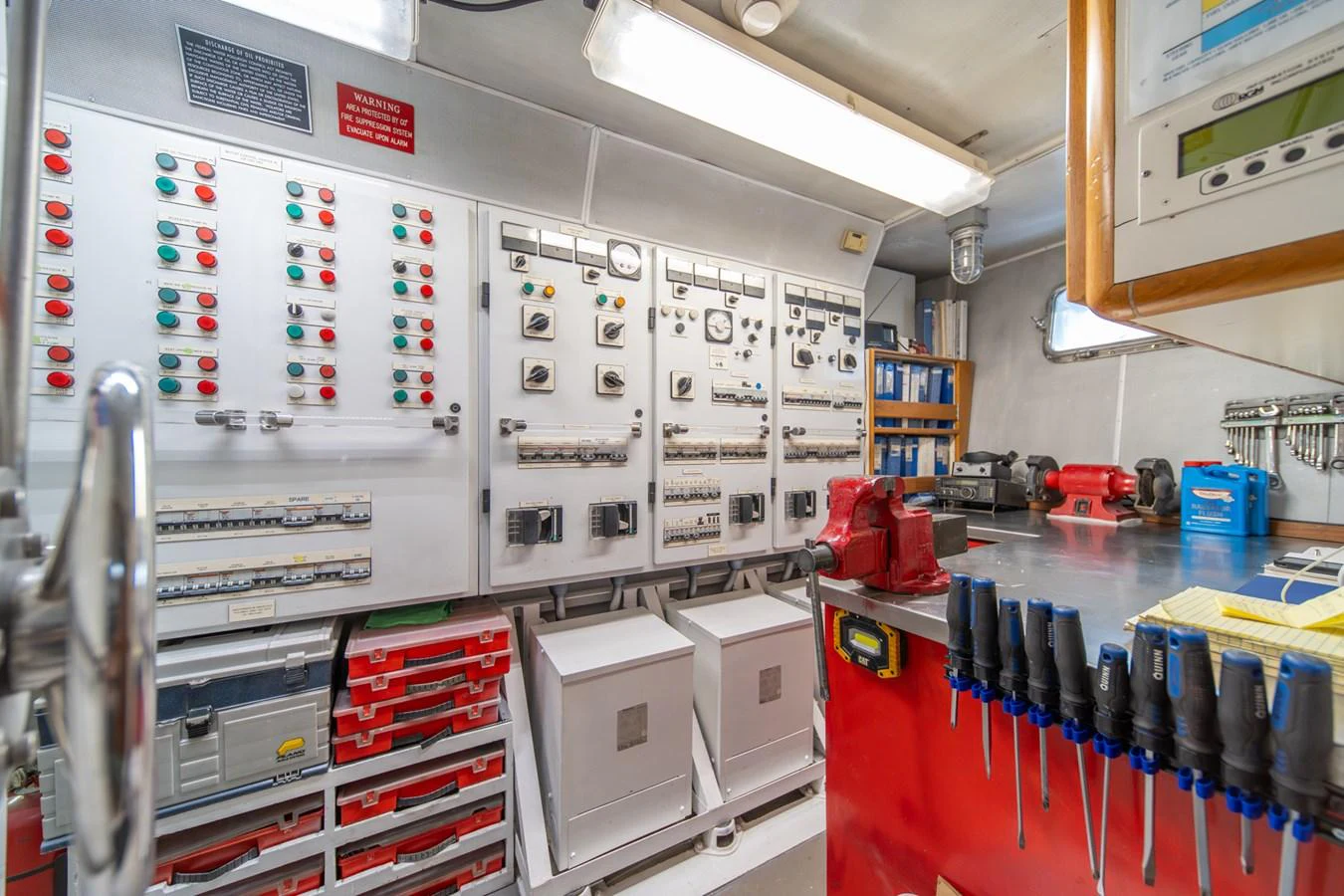 a room with machinery aboard ESCAPE OF LONDON Yacht for Sale