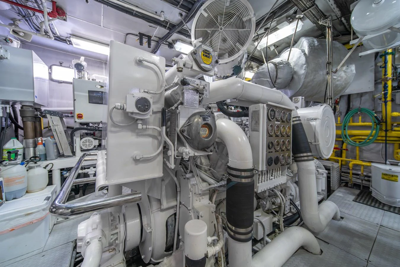 a room with machinery aboard ESCAPE OF LONDON Yacht for Sale