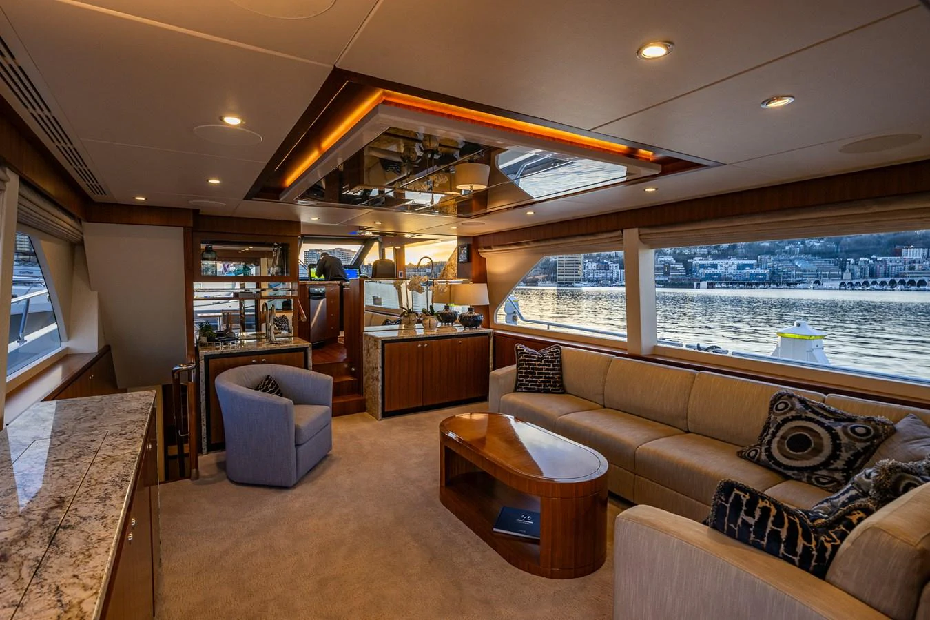 The salon offers a spacious and elegant area for relaxation with panoramic views. aboard ISLAND BREEZE Yacht for Sale