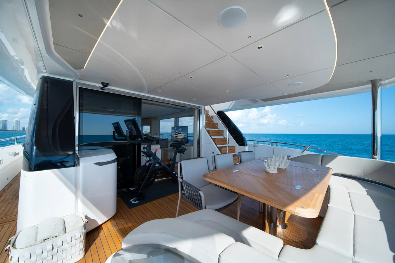 inside of a boat aboard MARAVI Yacht for Sale
