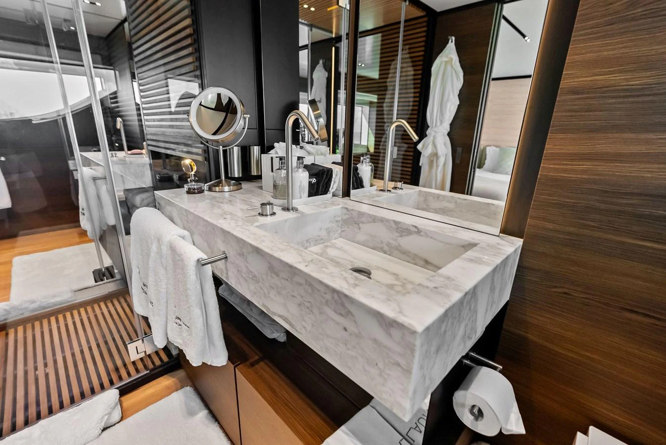 a bathroom with a large countertop aboard LUMPASAURUS Yacht for Sale