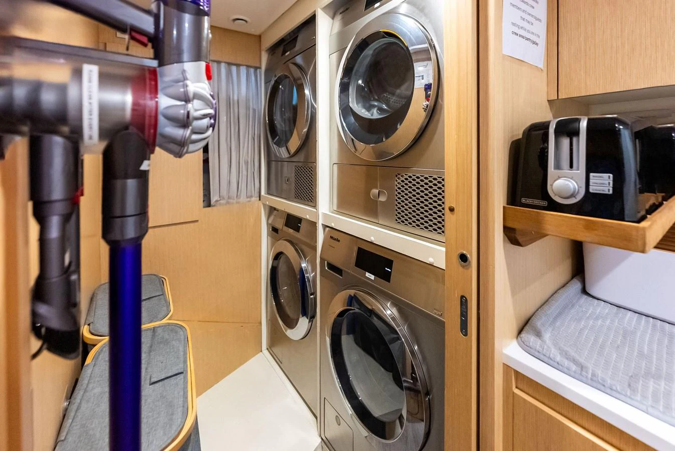 a room with a large speaker and speakers aboard LUMPASAURUS Yacht for Sale