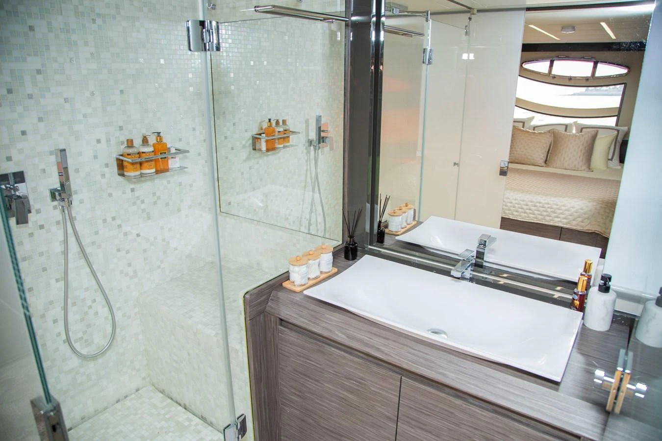 a bathroom with a bathtub and a sink aboard STRAGA Yacht for Sale