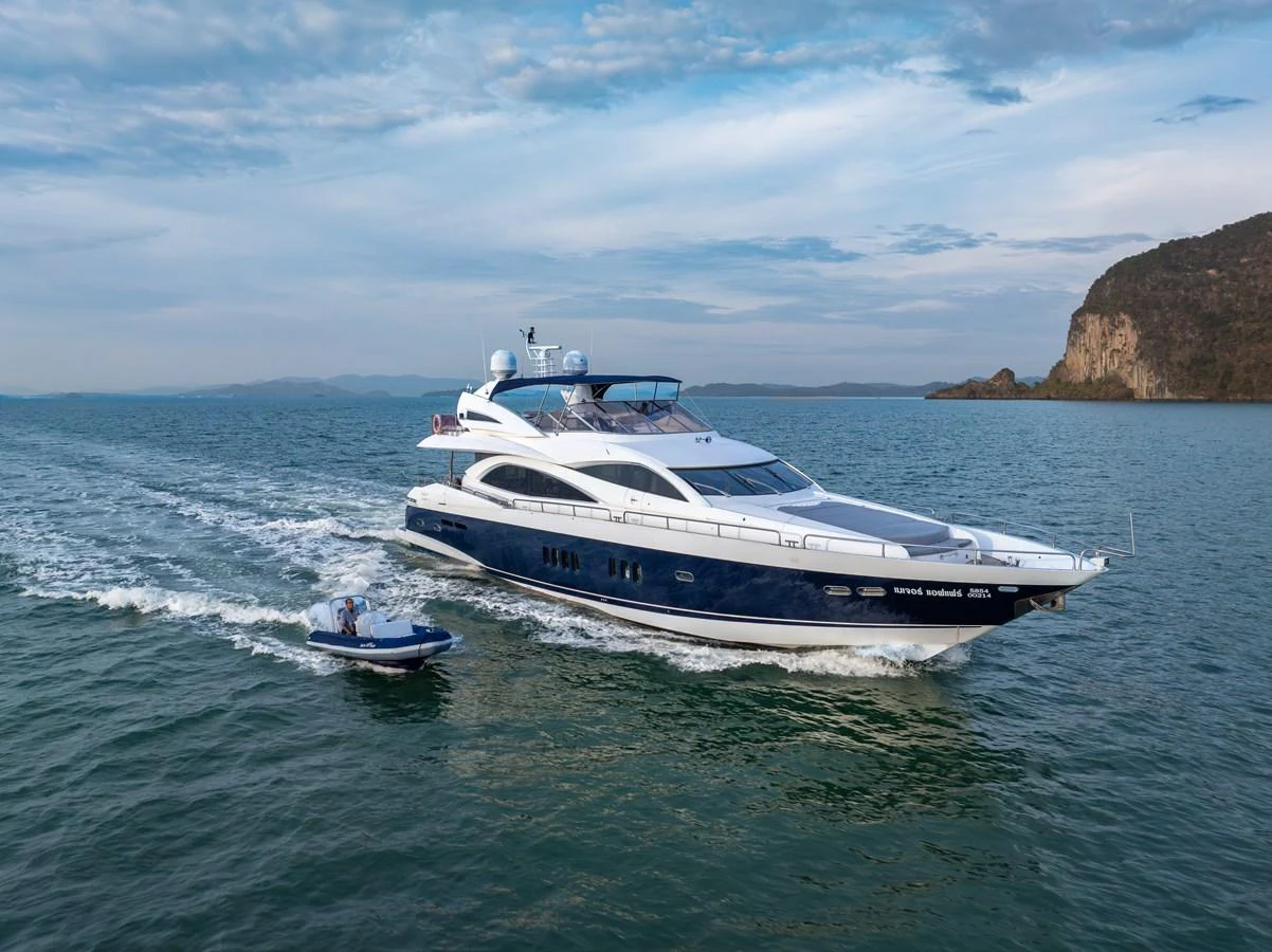a boat on the water aboard MAJOR AFFAIR Yacht for Sale