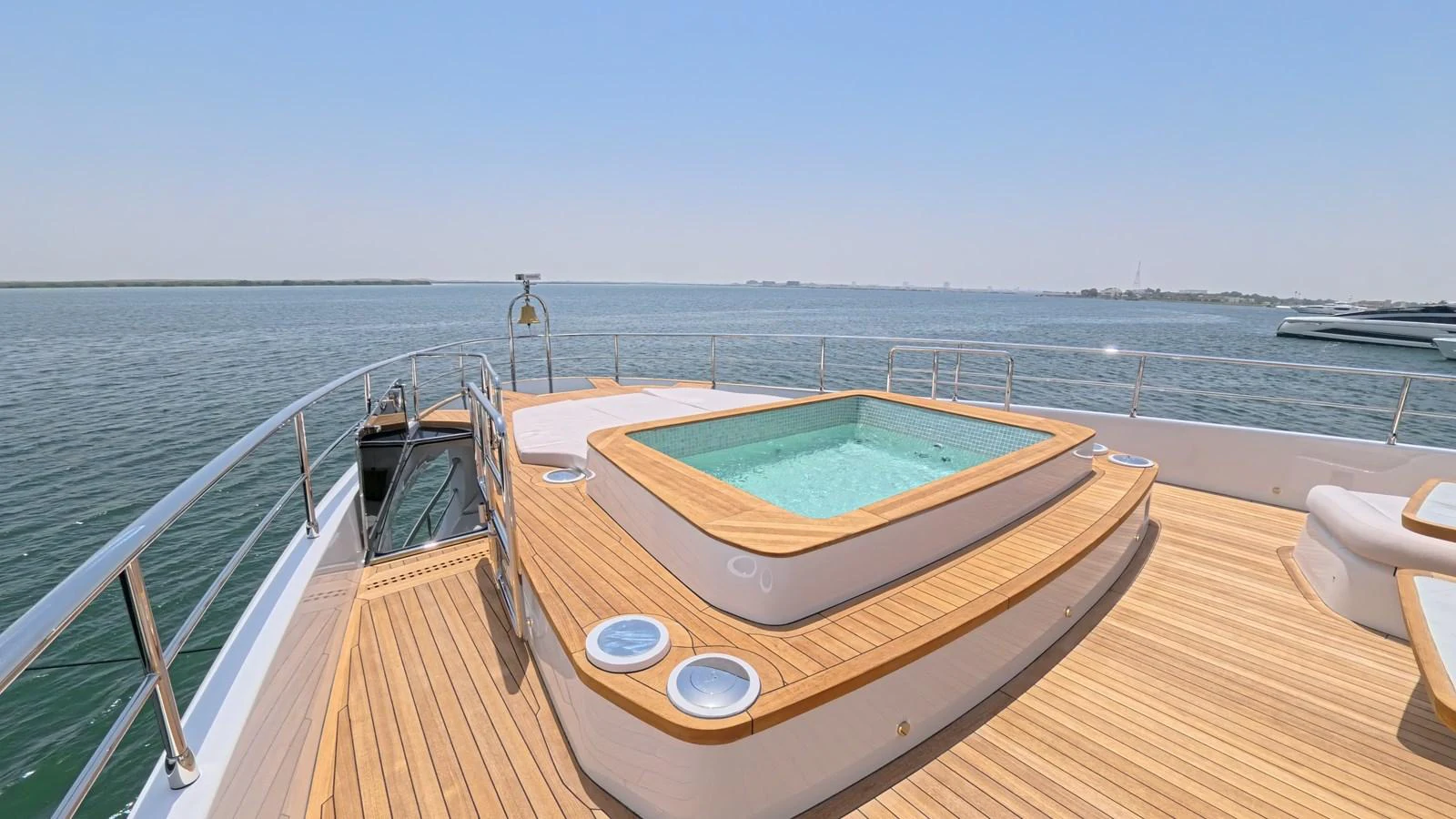 The sundeck features a luxurious jacuzzi with stunning ocean views. aboard MAJESTY 100 TERRACE Yacht for Sale