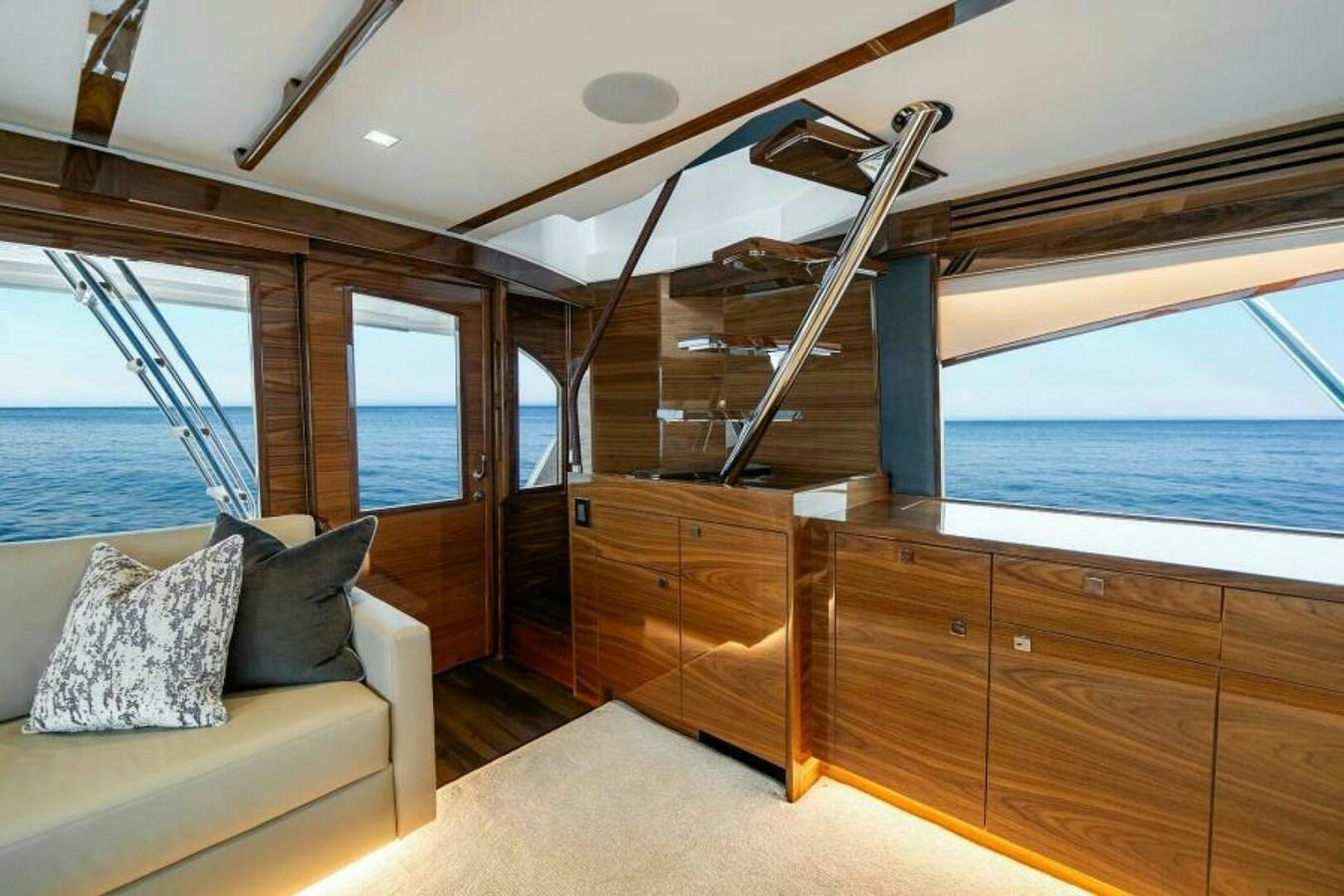 2027 VIKING 82SB Yacht for Sale in Monaco | 82' (24.99m) 2027